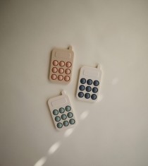 MUSHIE - Silikonowy telefon Press Toy – Tradewinds - Moonstore