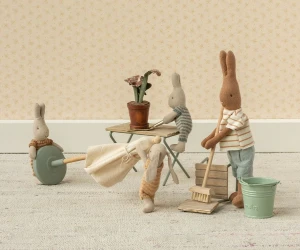 Maileg Akcesoria miotła i szufelka - Miniature