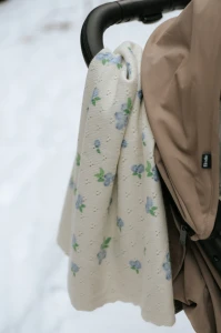 pol_pl_ELODIE-DETAILS-kocyk-azurowy-Pointelle-Blueberry-Bliss-36637_12.jpg